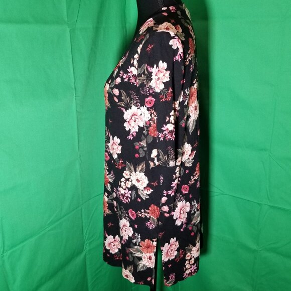 Torrid Tunic Super Soft V-Neck Tee Women's Plus Size 0 Black Floral Boho Peasant - Picture 2 of 6